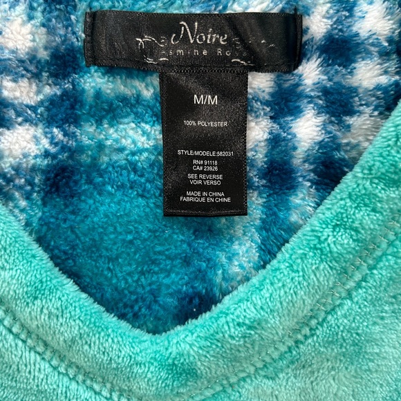 Pajama Set - Picture 4 of 6